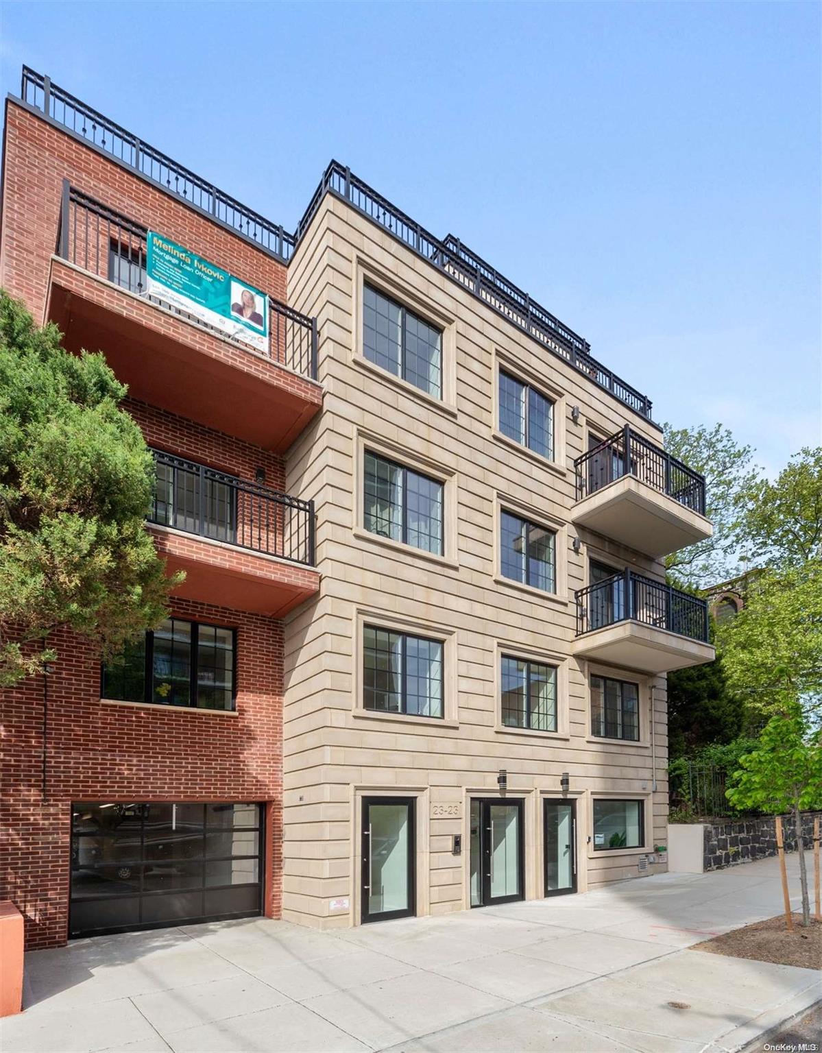 #13 photo, 23-23 30th Road, クイーンズ区 Astoria , NY 11102