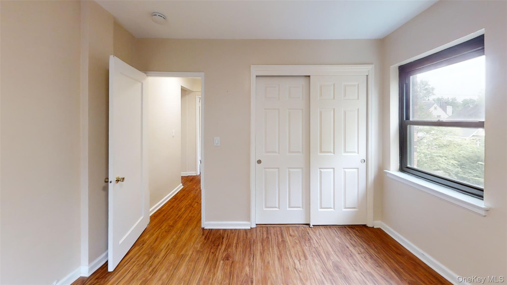 #10 photo, 50 White Oak Street, New Rochelle , NY 10801