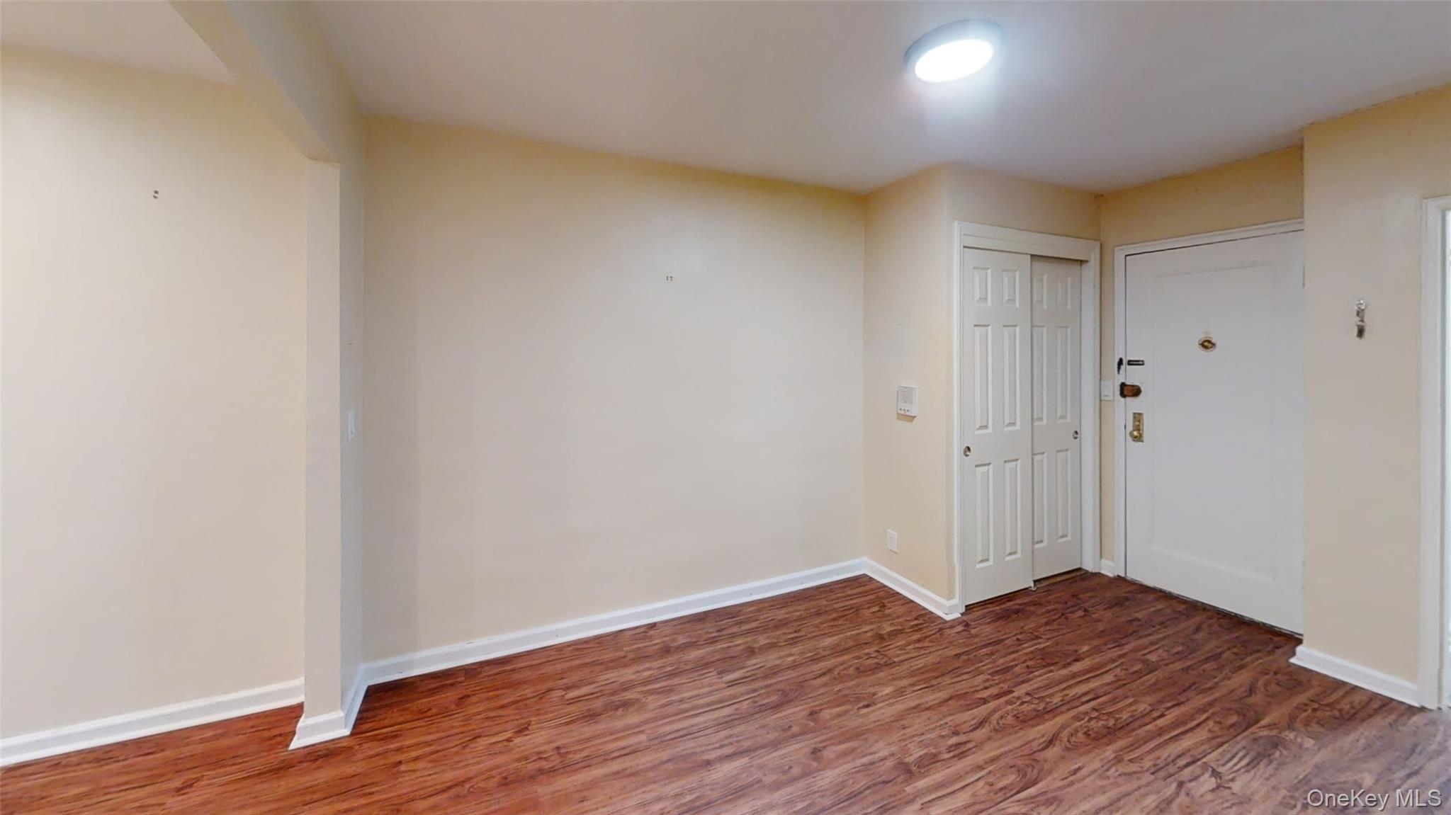 #20 photo, 50 White Oak Street, New Rochelle , NY 10801