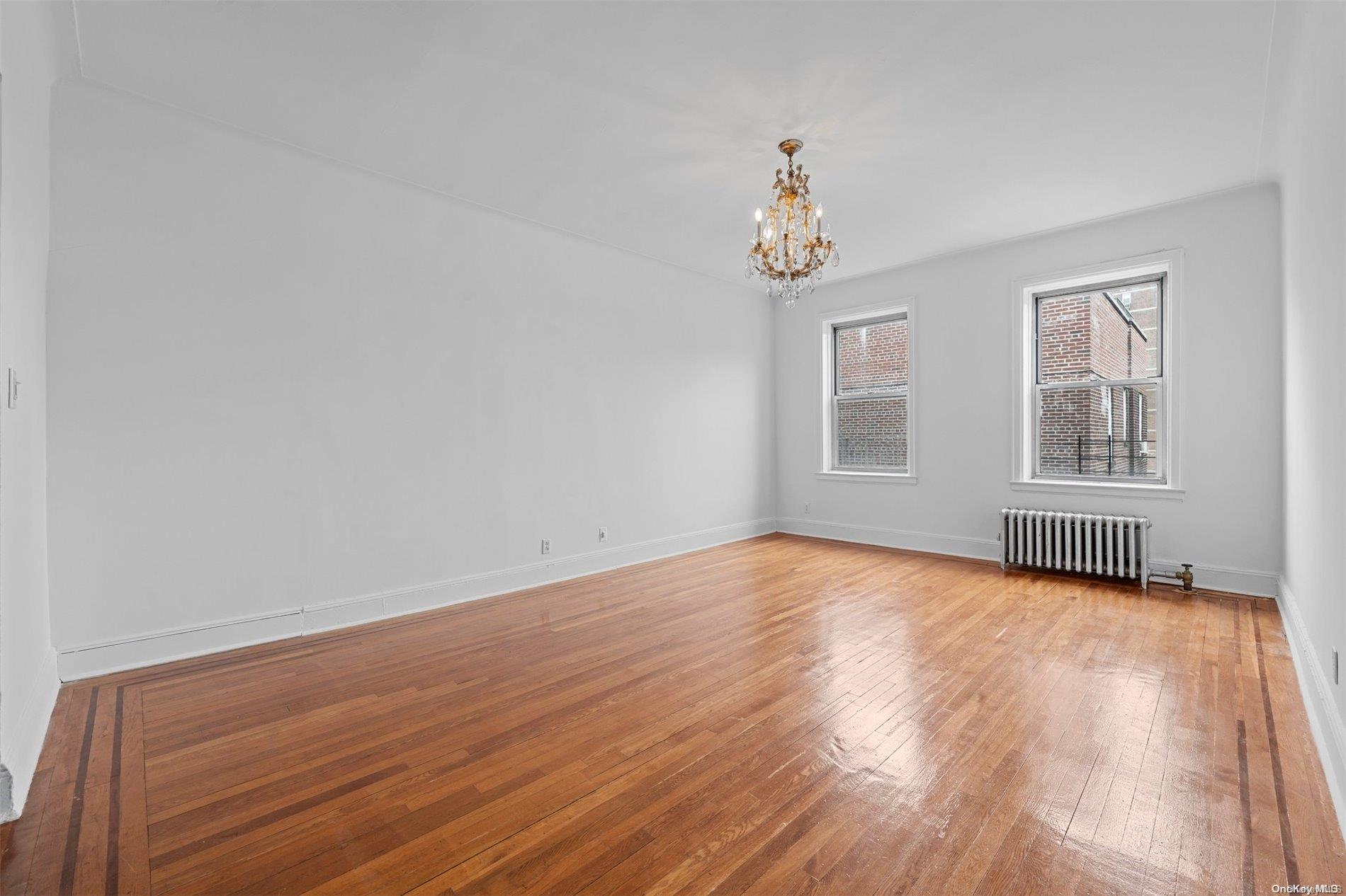 #16 photo, 59-11 Queens Blvd, কুইন্‌স Woodside , NY 11377