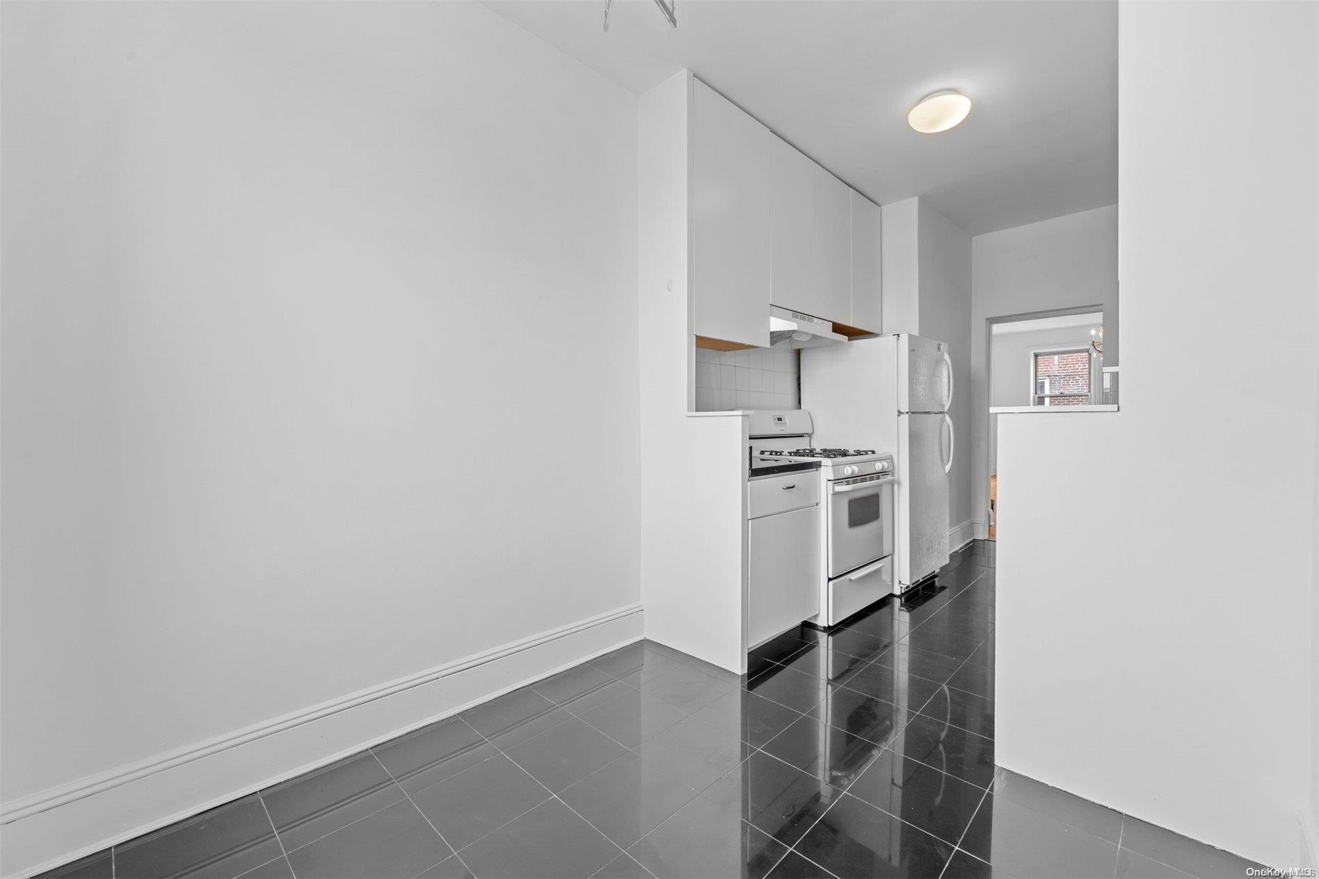 #5 photo, 59-11 Queens Blvd, কুইন্‌স Woodside , NY 11377