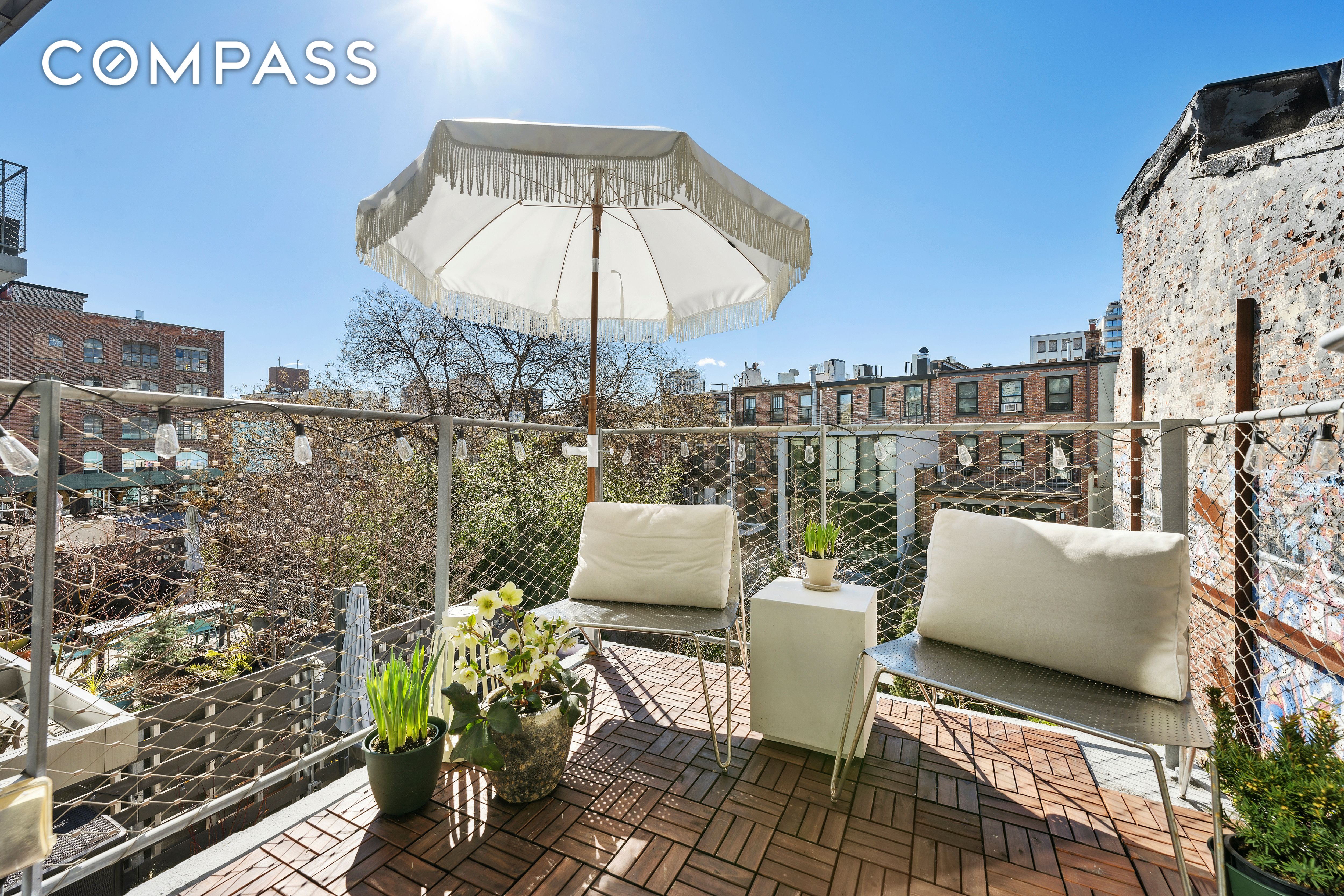 #1 photo, 280 Metropolitan Avenue, 브루클린 Williamsburg , NY 11211