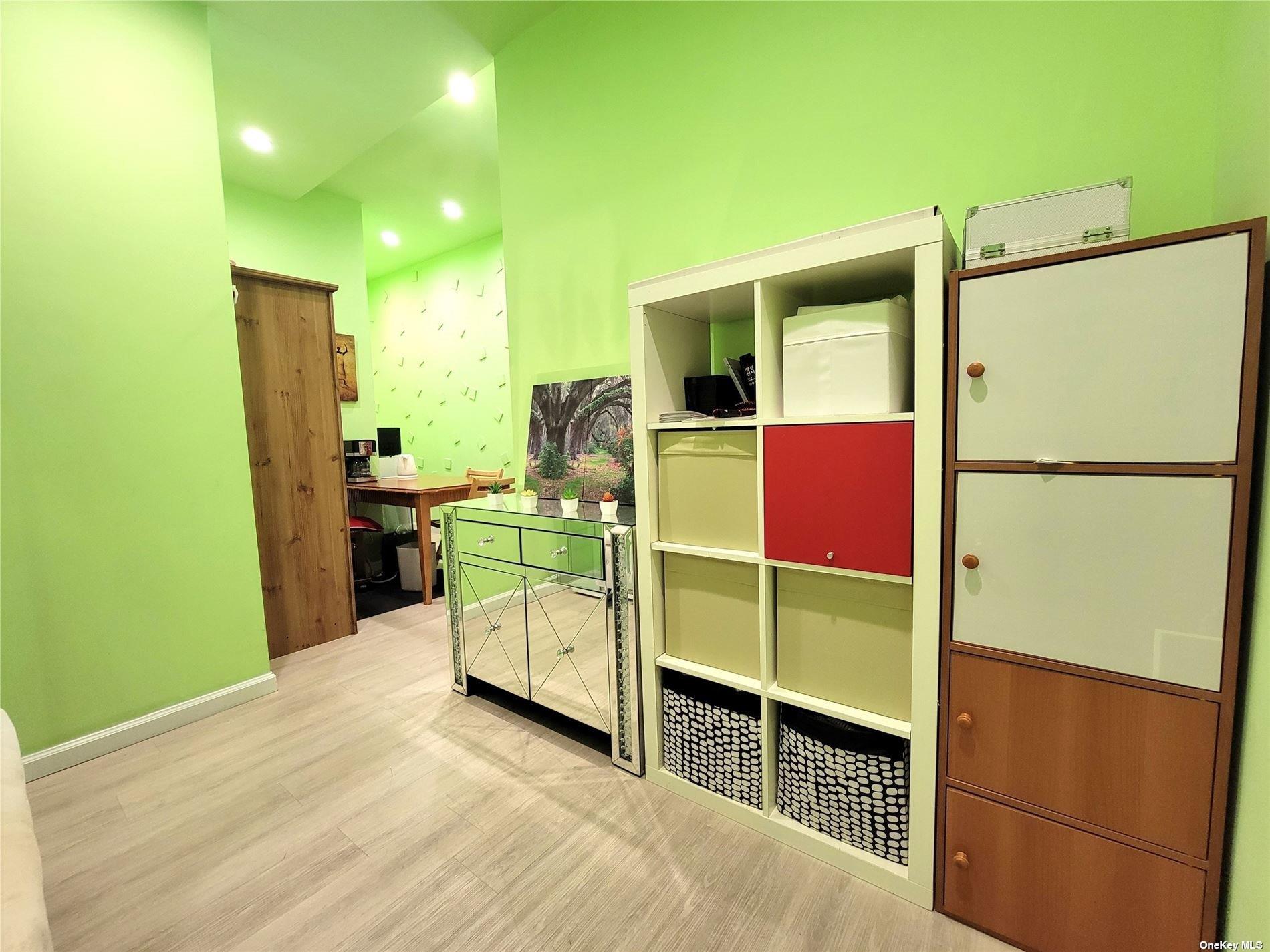 #18 photo, 161-07 Northern Boulevard, クイーンズ区 Flushing , NY 11358