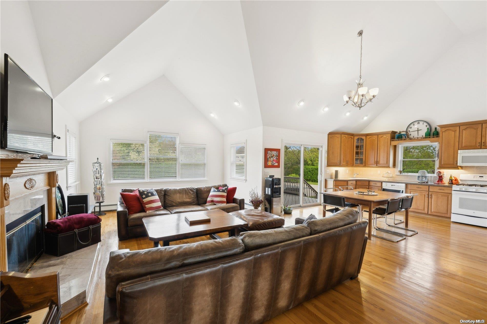 #8 photo, 1080 Lands End Road, サフォーク郡 Orient , NY 11957