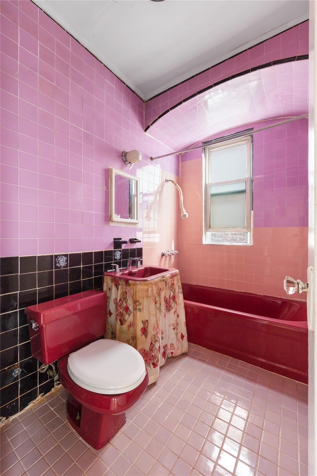 #18 photo, 594 E 92nd Street, Brooklyn , NY 11236