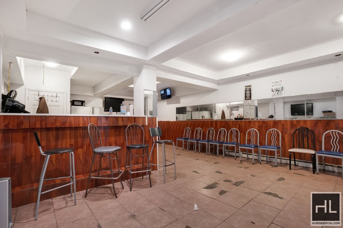 #6 photo, 2724 Clarendon Road, ブルックリン区 Northeast Flatbush , NY 11226