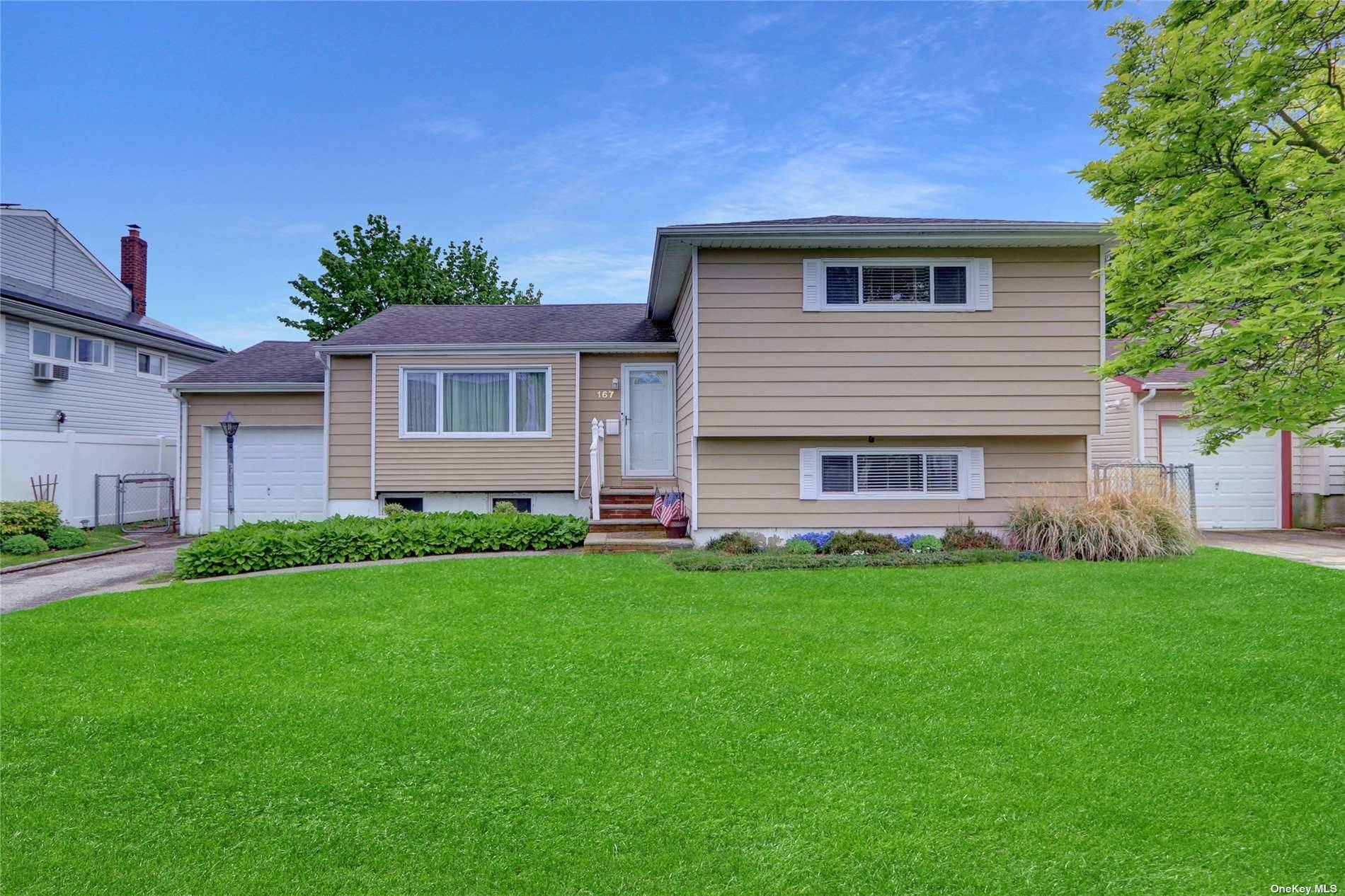 #1 photo, 167 Atlantic Avenue, ナッソー郡 Massapequa Park , NY 11762