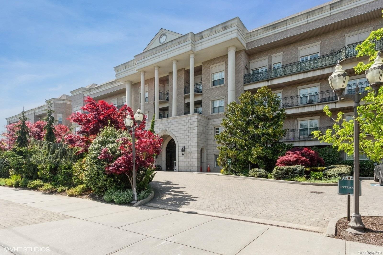 #1 photo, 260 Central Avenue, ナッソー郡 Lawrence , NY 11559