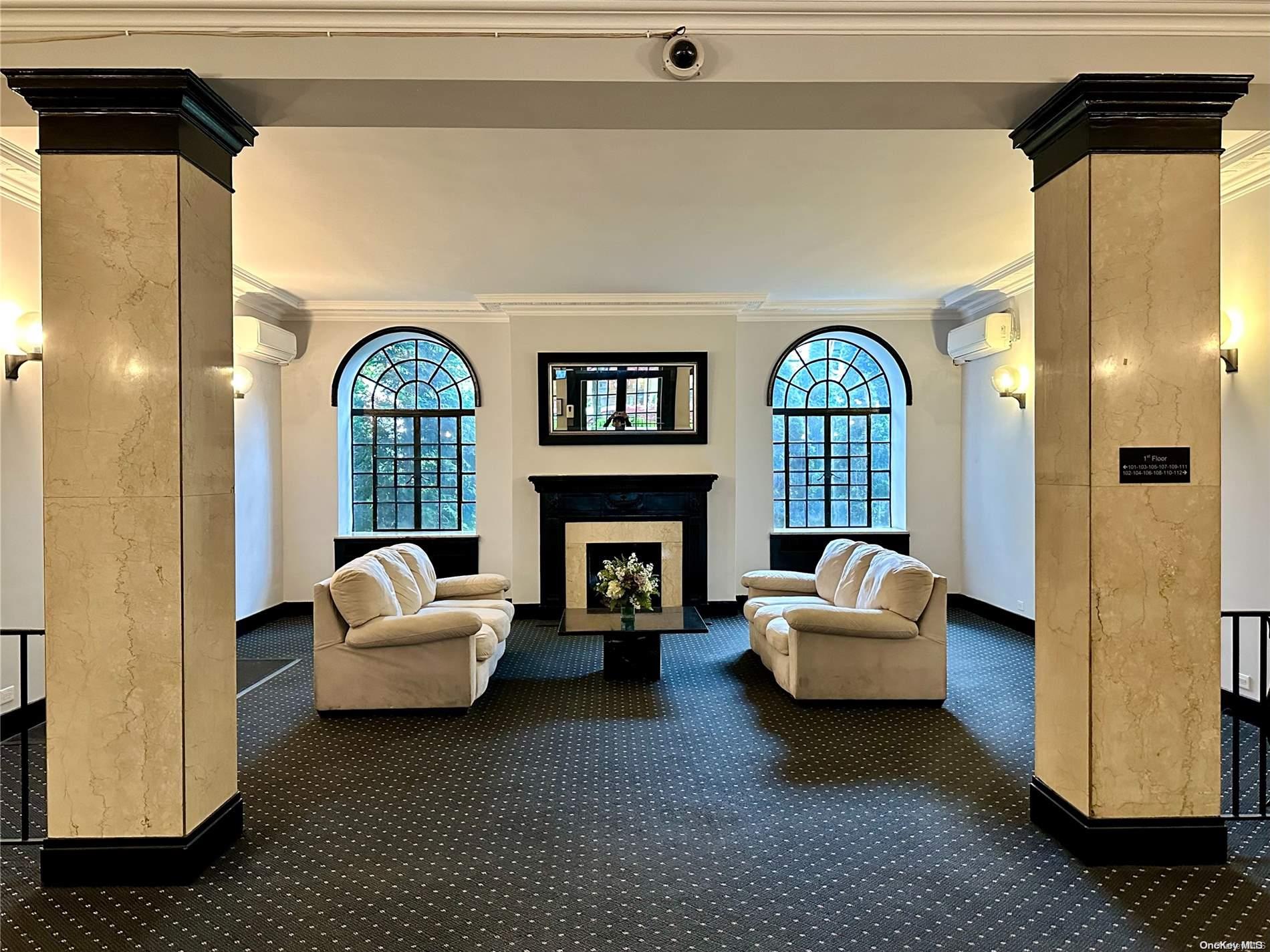 #10 photo, 69-09 108th Street, কুইন্‌স Forest Hills , NY 11375