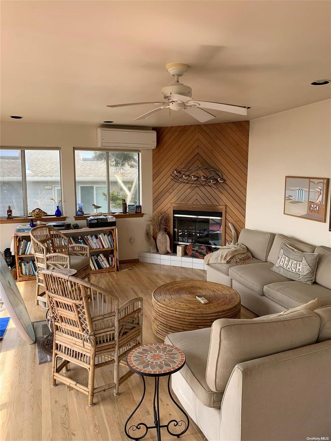 #2 photo, 6 Sloop Walk, Ocean Beach , NY 11770