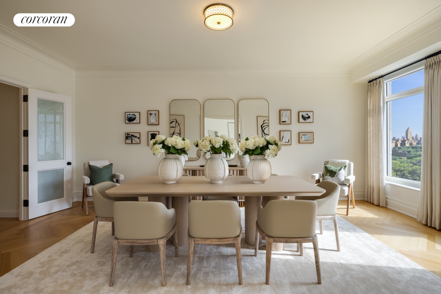 #5 photo, 15 CENTRAL Park W, マンハッタン Lincoln Square , NY 10023