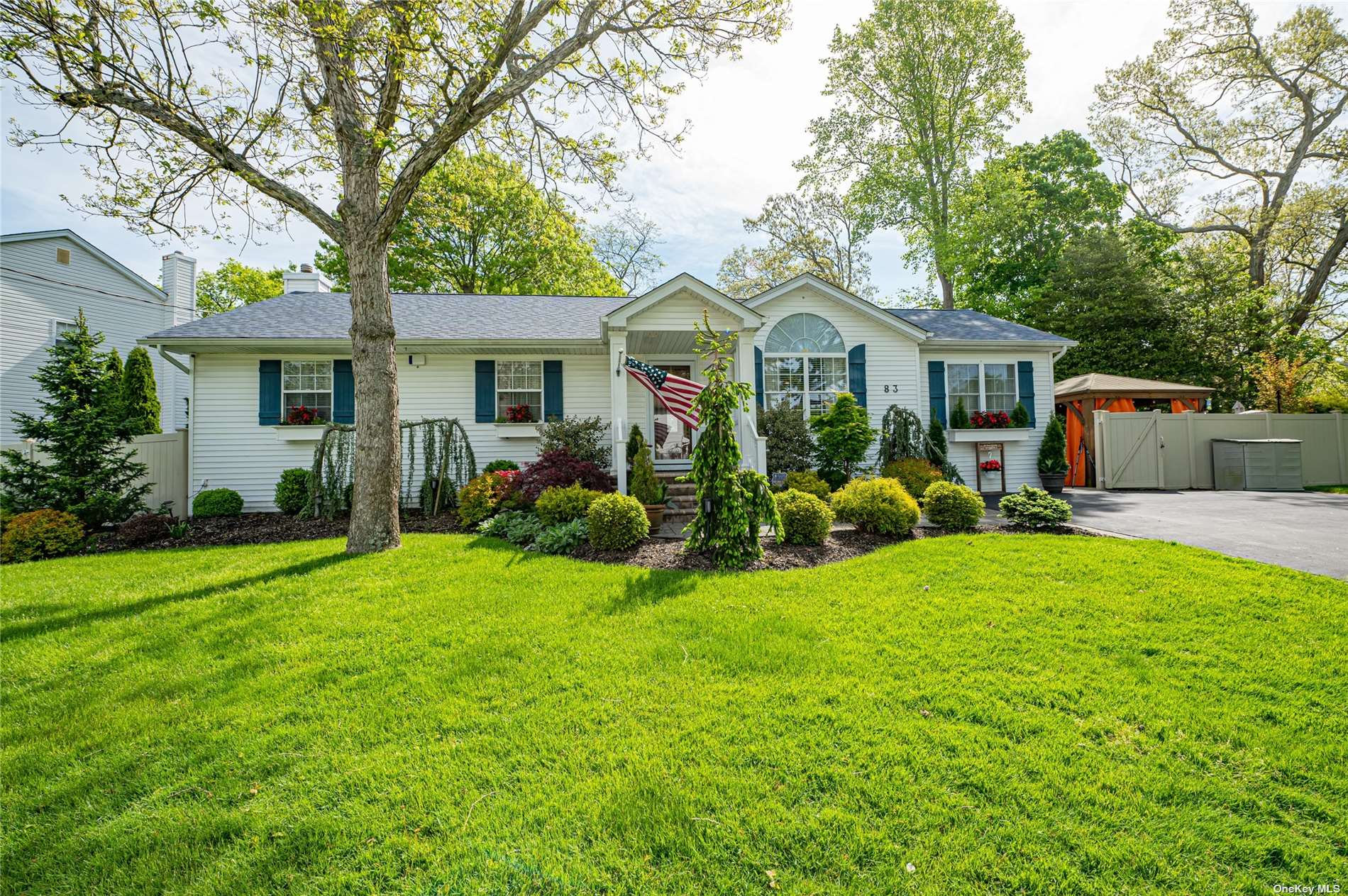 #1 photo, 83 Campbell Lane, 东长岛 东艾斯利普 East Islip , NY 11730