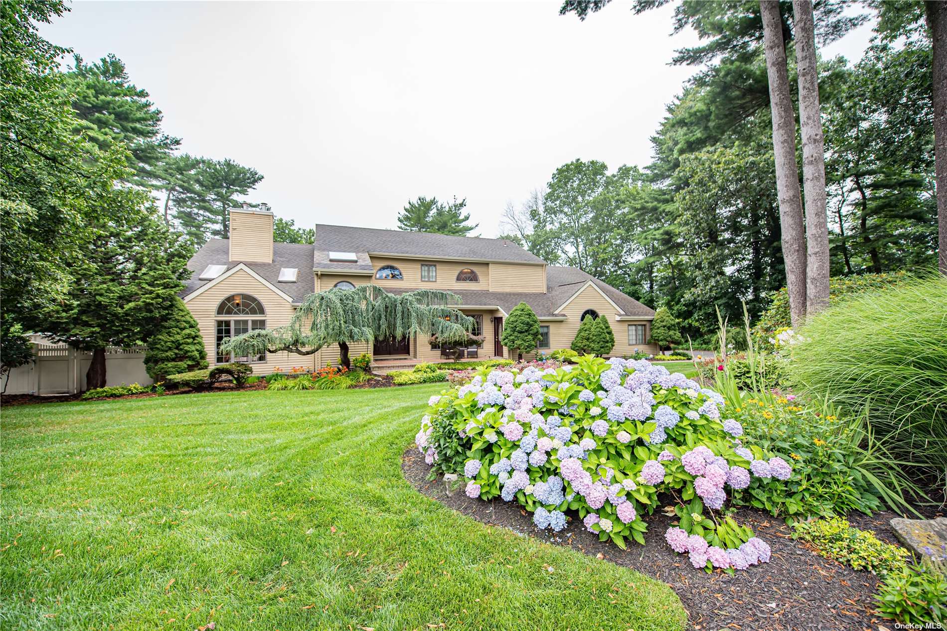 #1 photo, 17 Greene Court, 東長島 哈帕克 Hauppauge , NY 11788