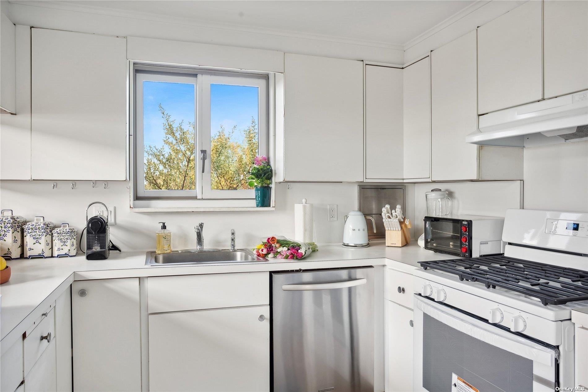 #10 photo, 298 Dune Road, サフォーク郡 Westhampton Beach , NY 11978