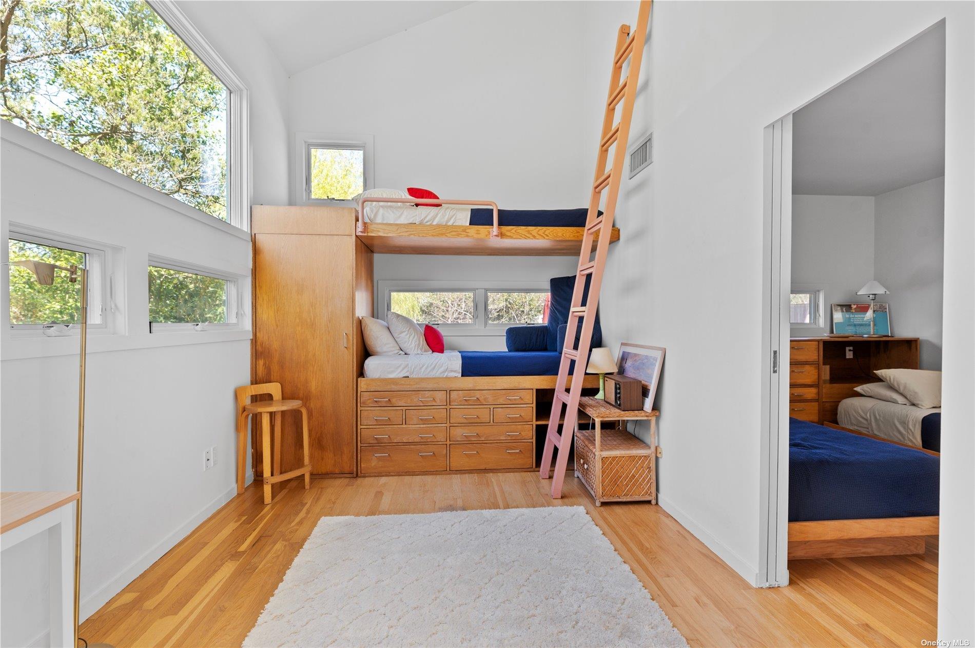 #8 photo, 36 Beachwold Avenue, Seaview , NY 11770