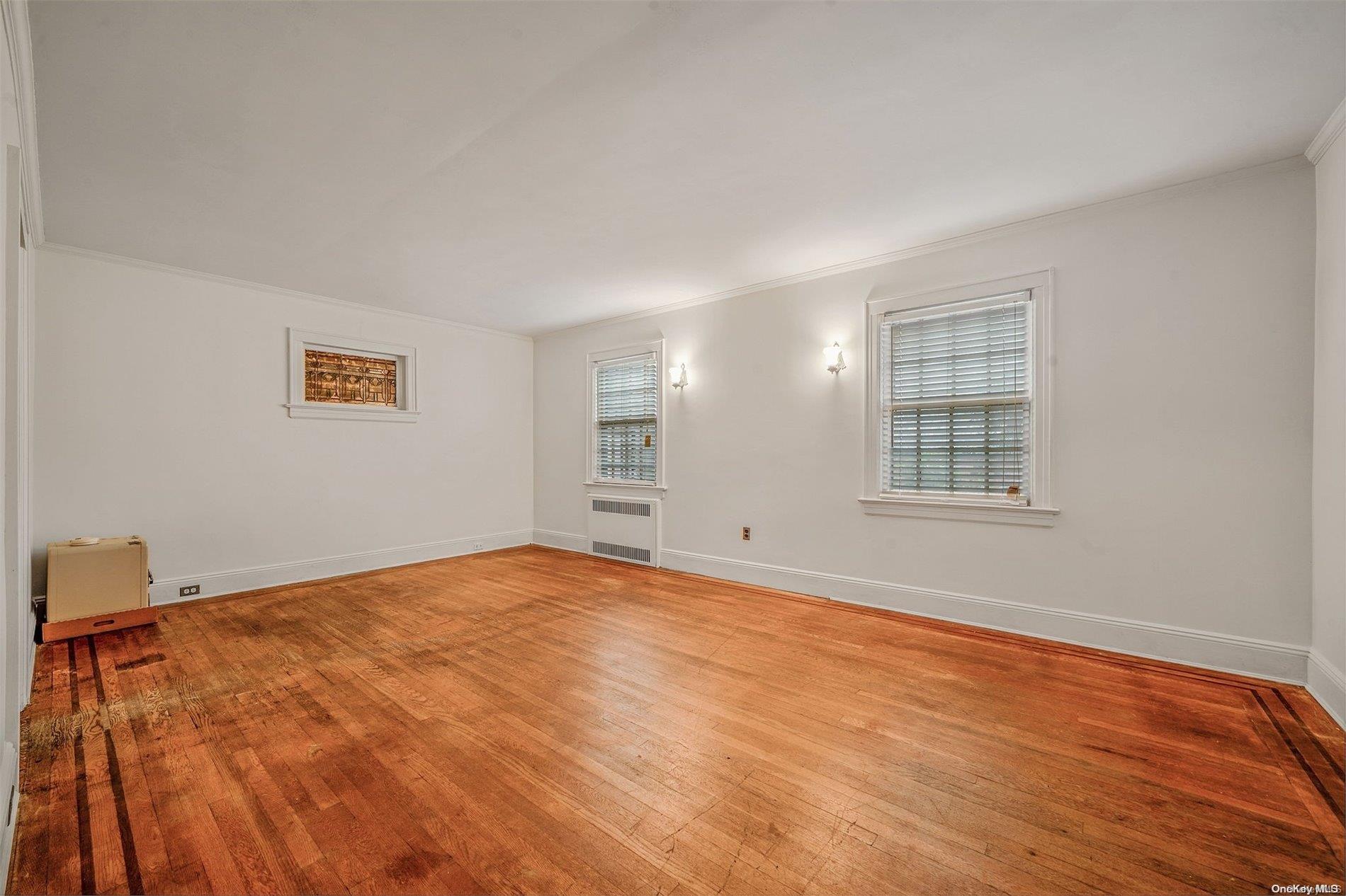 #10 photo, 60-14 60th Avenue, Maspeth , NY 11378