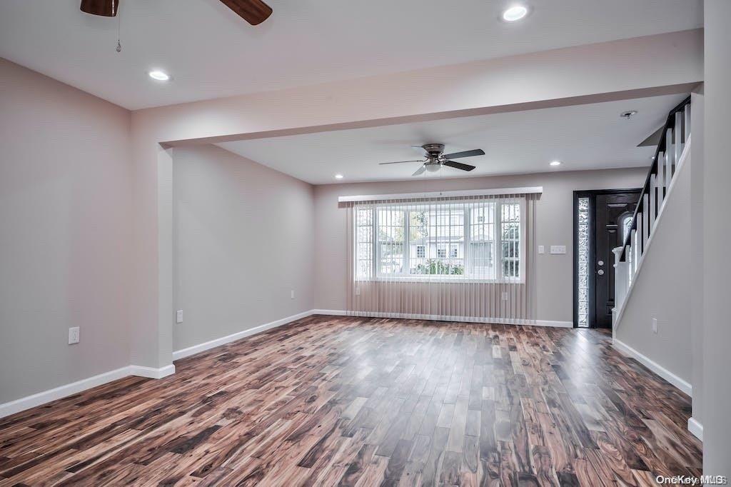 #13 photo, 6 George Avenue, ナッソー郡 Hicksville , NY 11801