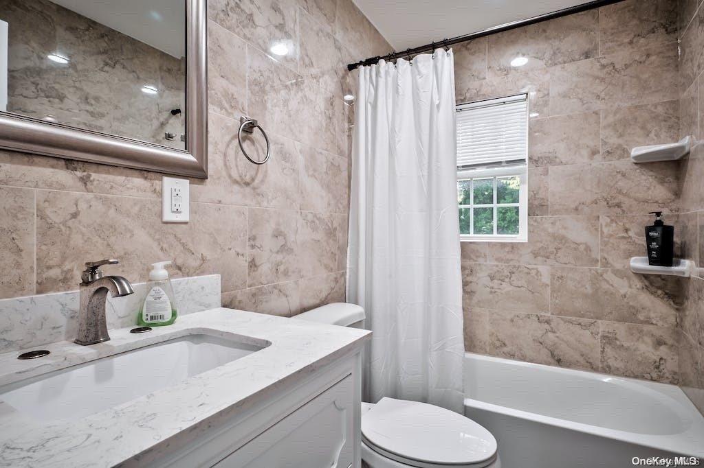 #15 photo, 6 George Avenue, ナッソー郡 Hicksville , NY 11801