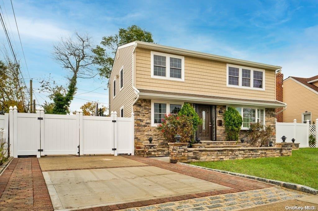 #3 photo, 6 George Avenue, ナッソー郡 Hicksville , NY 11801