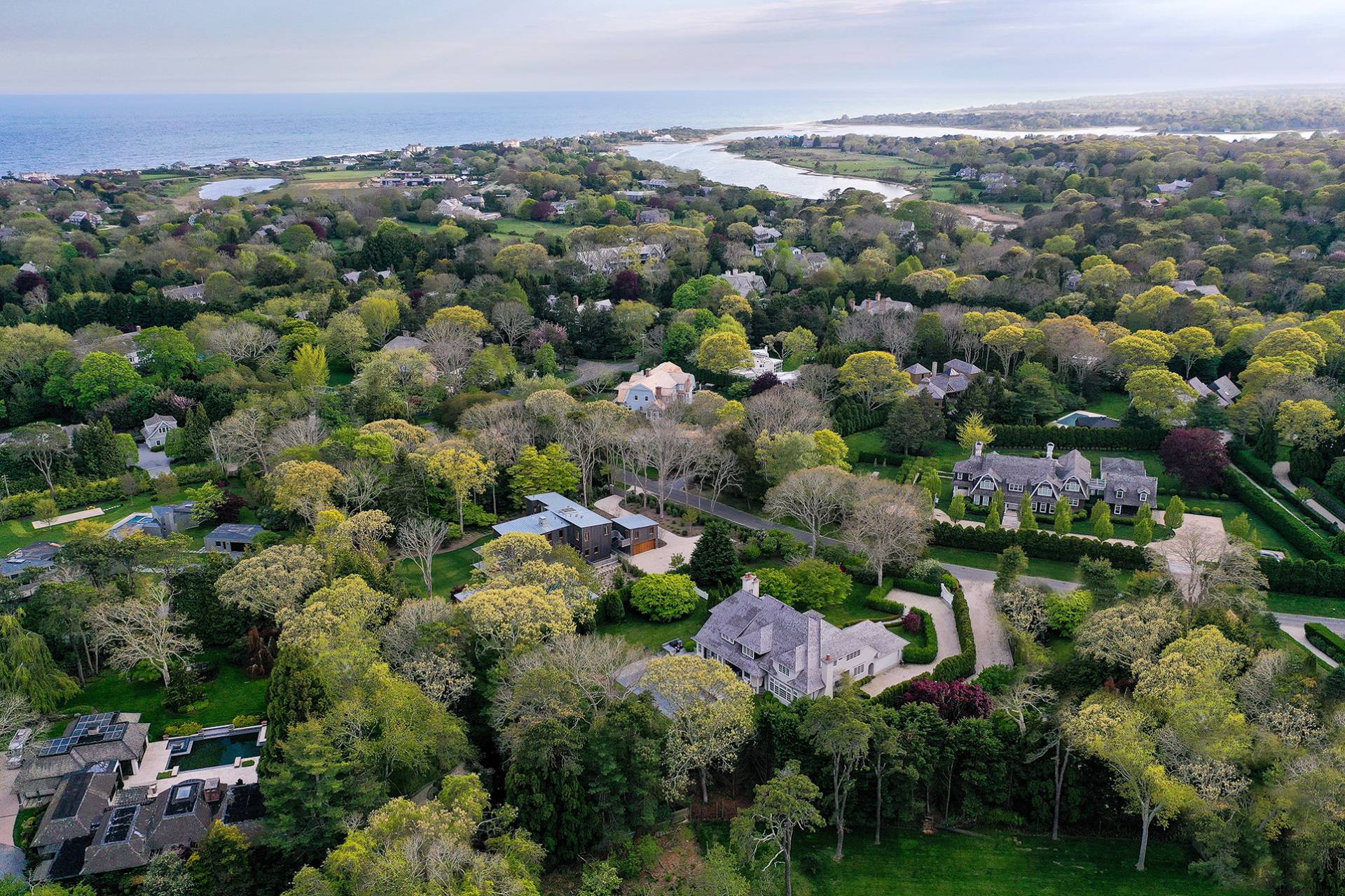 #28 photo, 77 Jericho Road, East Hampton , NY 11937