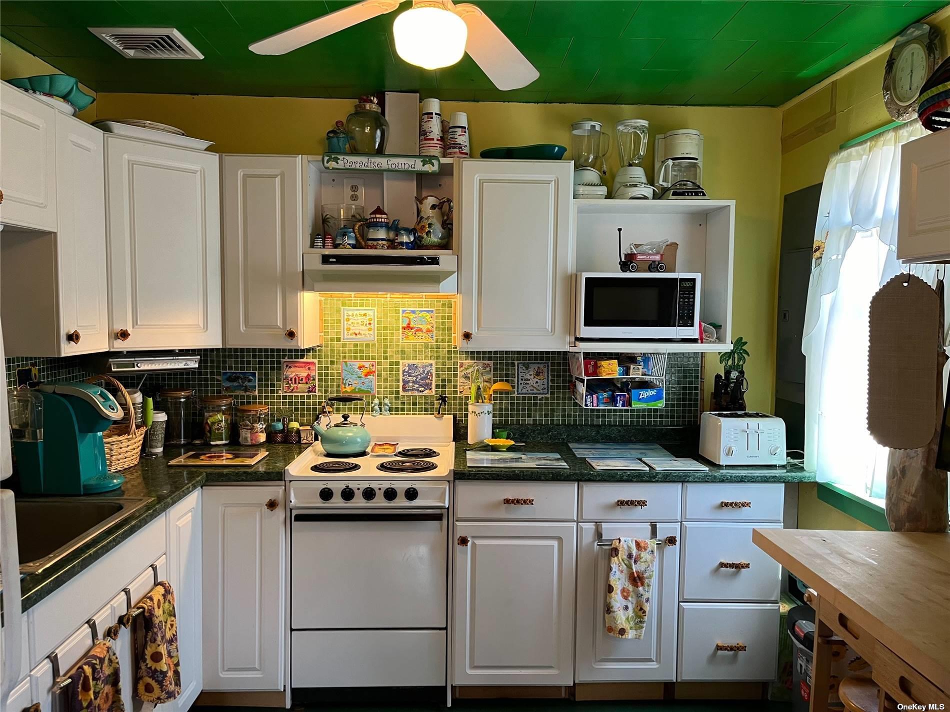 #2 photo, 4 Surfview Walk, Seaview , NY 11770