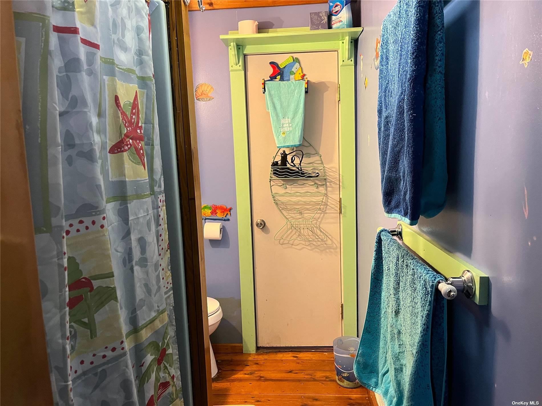 #8 photo, 4 Surfview Walk, Seaview , NY 11770