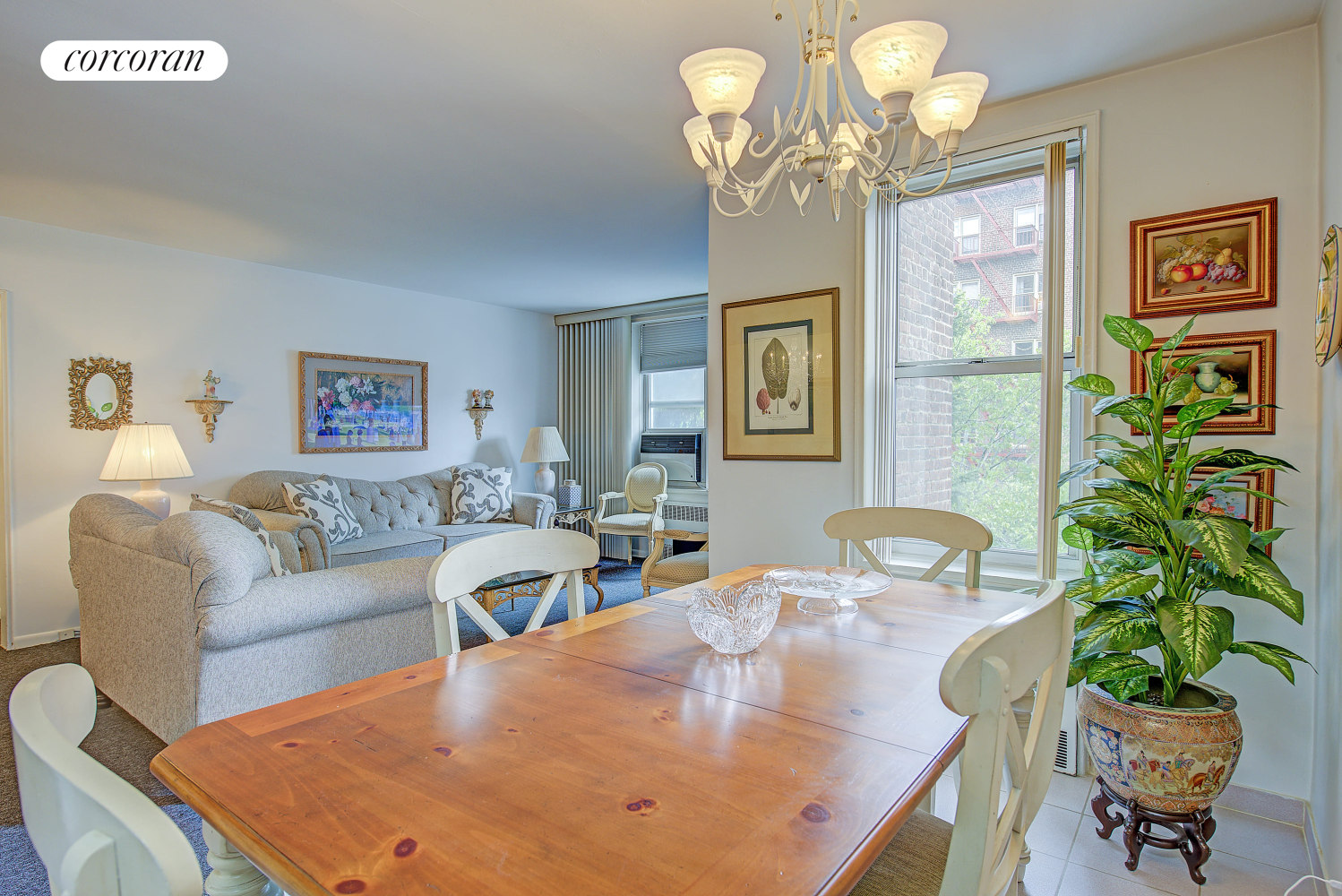 #12 photo, 67-30 CLYDE Street, クイーンズ区 Forest Hills , NY 11375