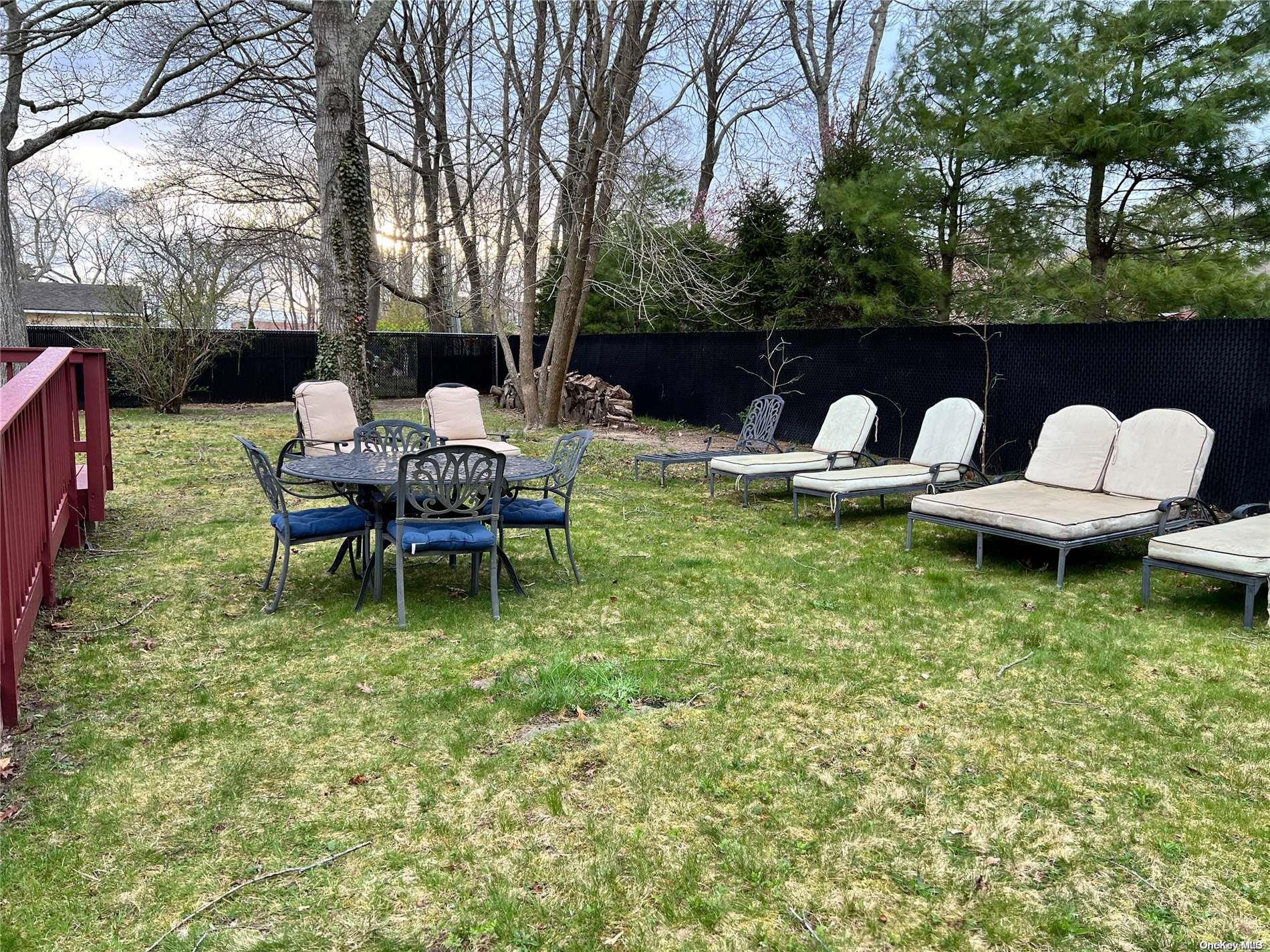 #20 photo, 5 Lynncliff Road, サフォーク郡 Hampton Bays , NY 11946