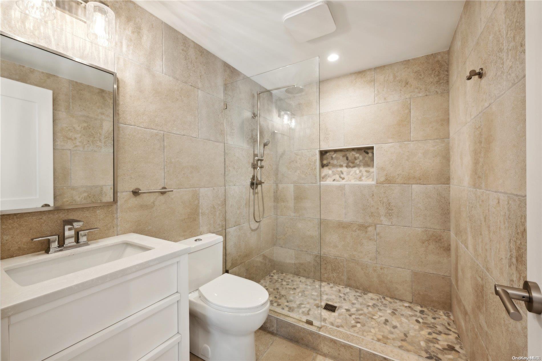 #14 photo, 15 Hill Side Lane, サフォーク郡 East Hampton , NY 11937