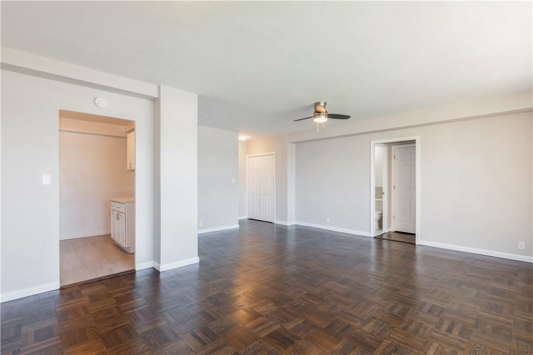 #7 photo, 1 Fordham hill Oval, 브롱크스 Bronx , NY 10468