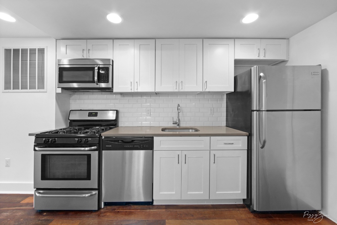 #4 photo, 1438 Bushwick Avenue, ブルックリン区 Bushwick , NY 11207