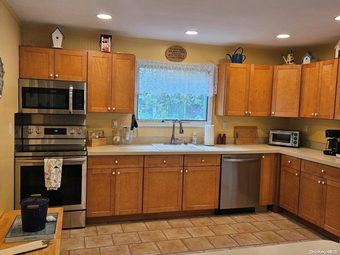 #12 photo, 892 Evergreen Walk, Ocean Beach , NY 11770