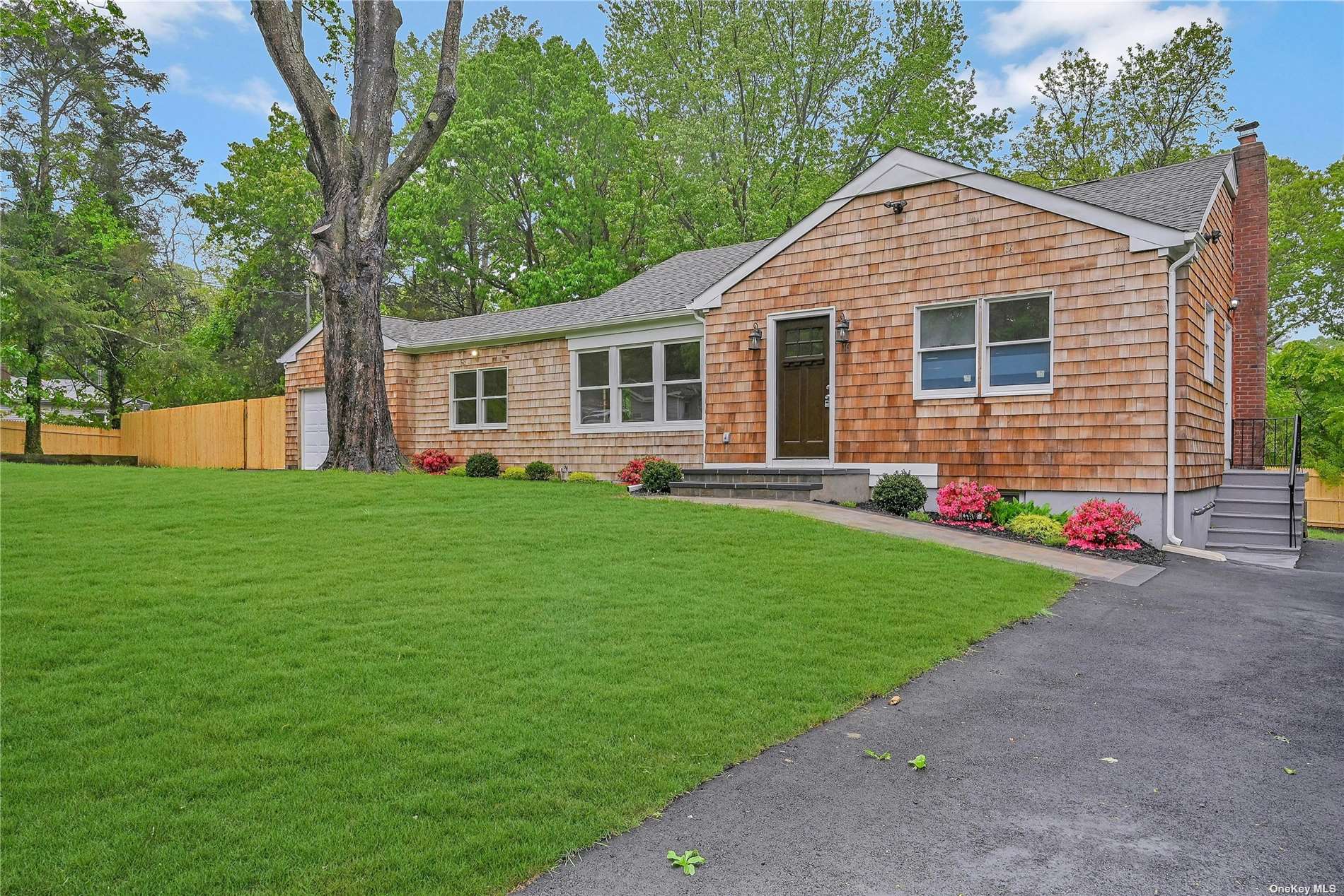 #1 photo, 16 Park Street, Wading River , NY 11792