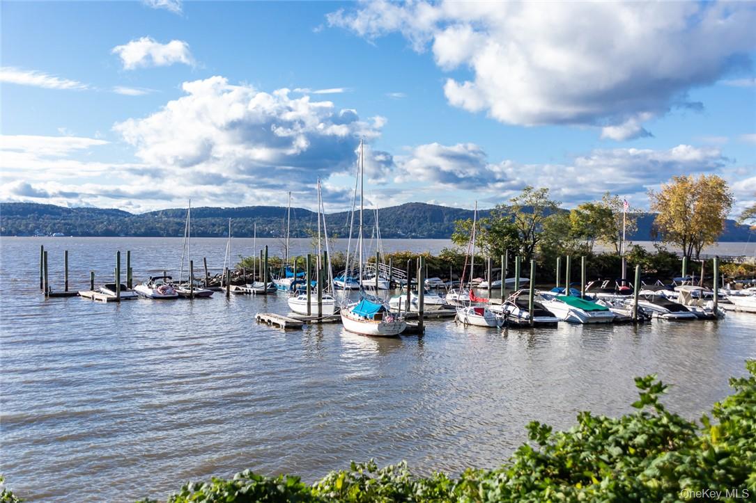 #17 photo, 4 Lighthouse Landing, Sleepy Hollow , NY 10591