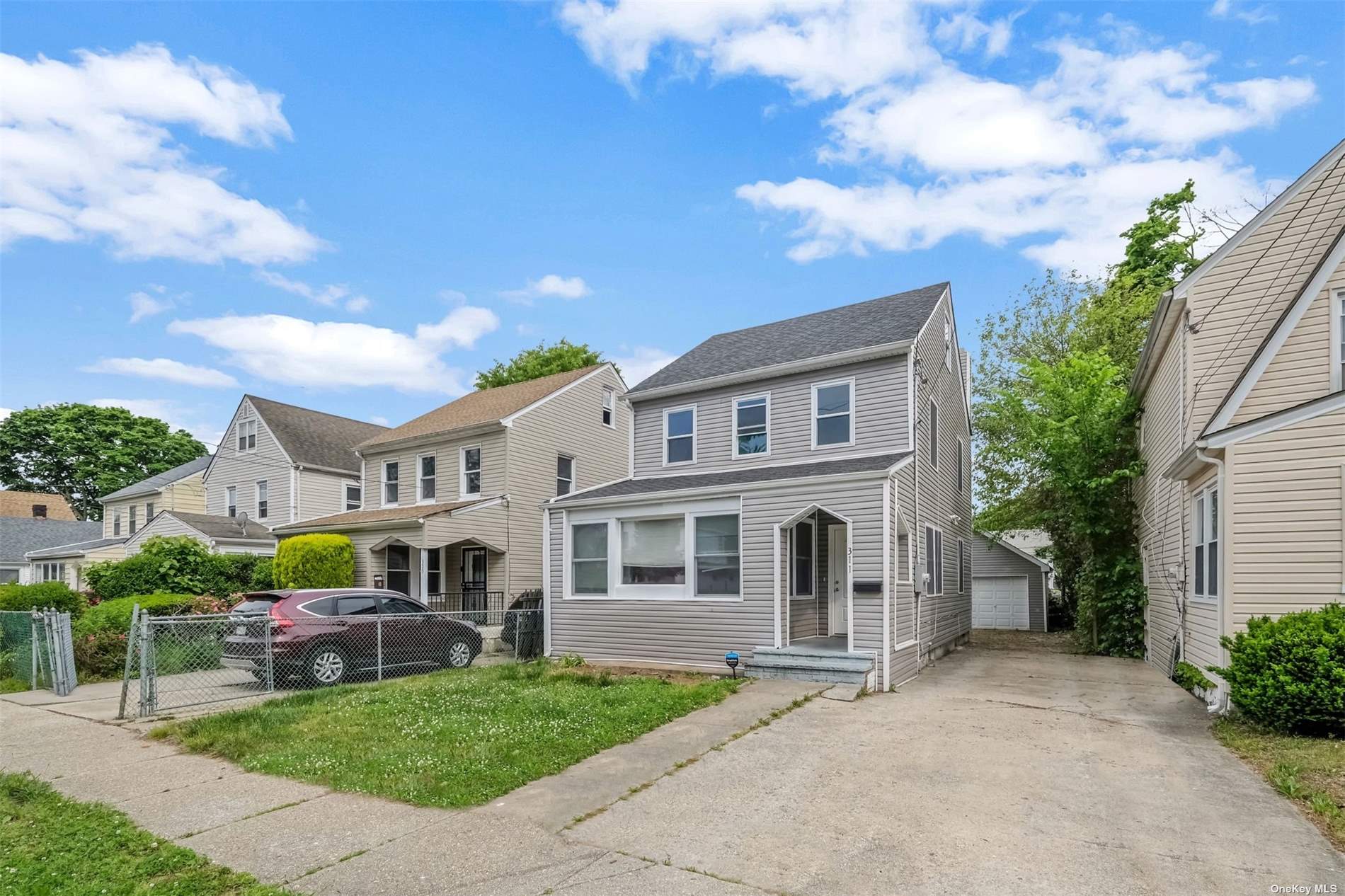 #1 photo, 311 Yale Street, Нассау ‖ Hempstead , NY 11550