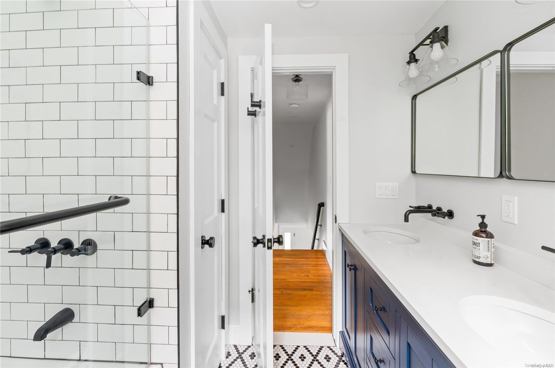 #17 photo, 870 Stars Road, サフォーク郡 East Marion , NY 11939