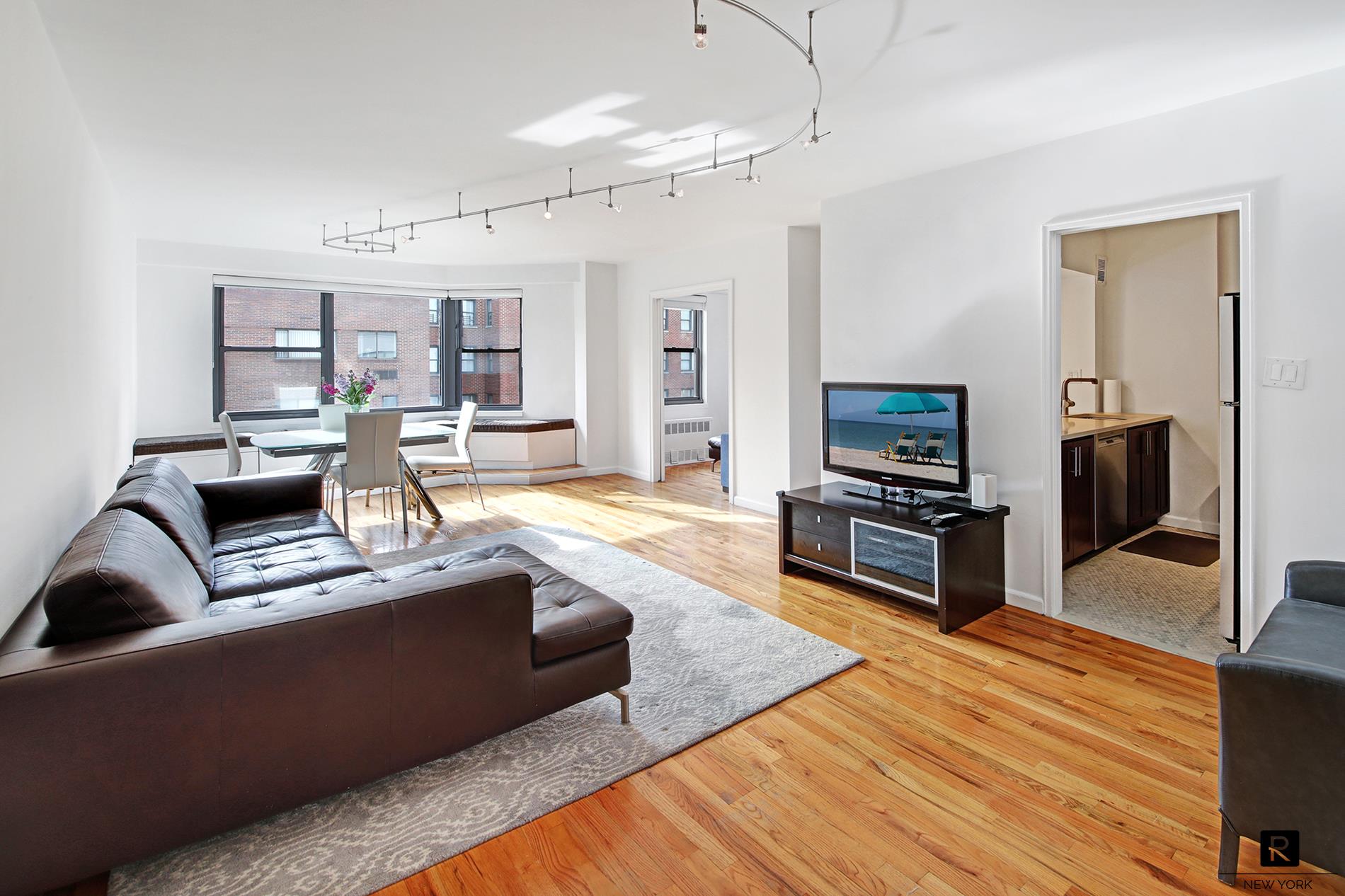 #1 photo, 315 E 65th Street, Upper East Side , NY 10065