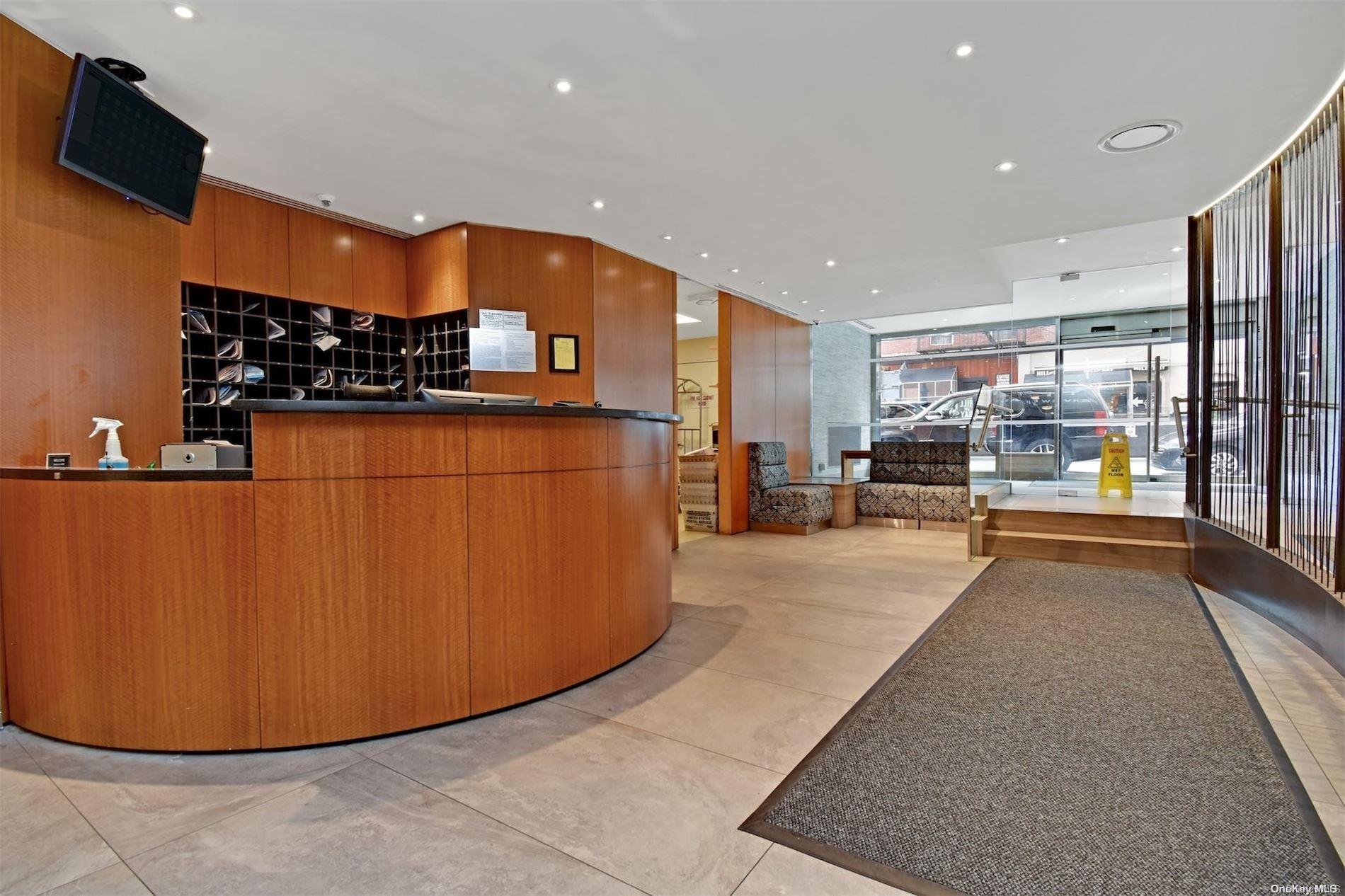 #2 photo, 251 E 32, マンハッタン New York (Manhattan) , NY 10016