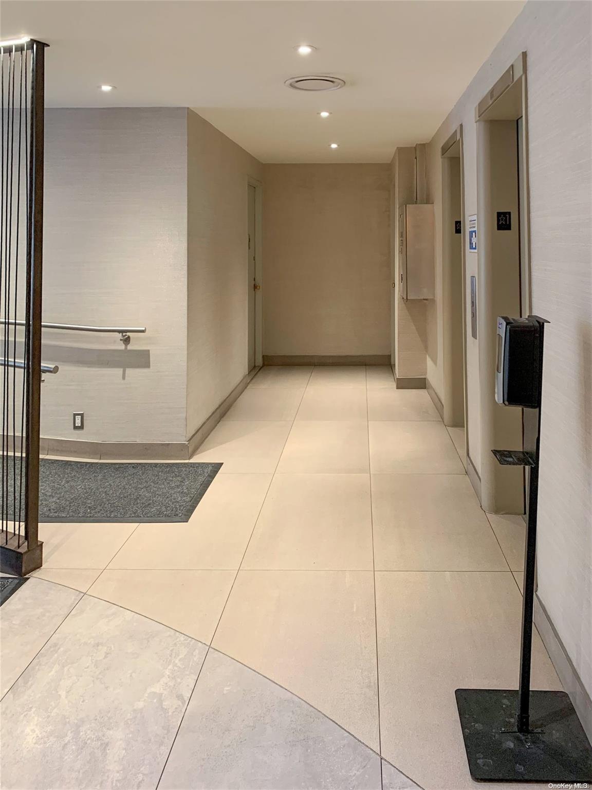 #6 photo, 251 E 32, マンハッタン New York (Manhattan) , NY 10016