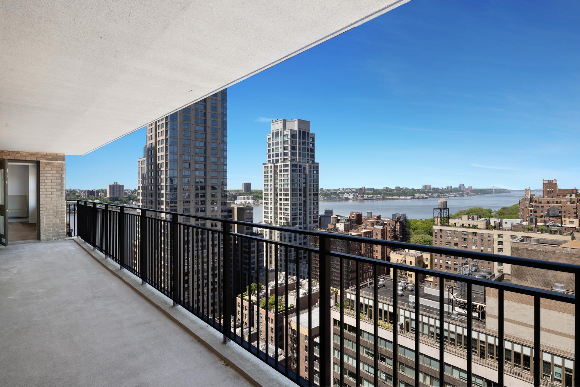 #1 photo, 205 W END Avenue, 맨해튼 Lincoln Square , NY 10023