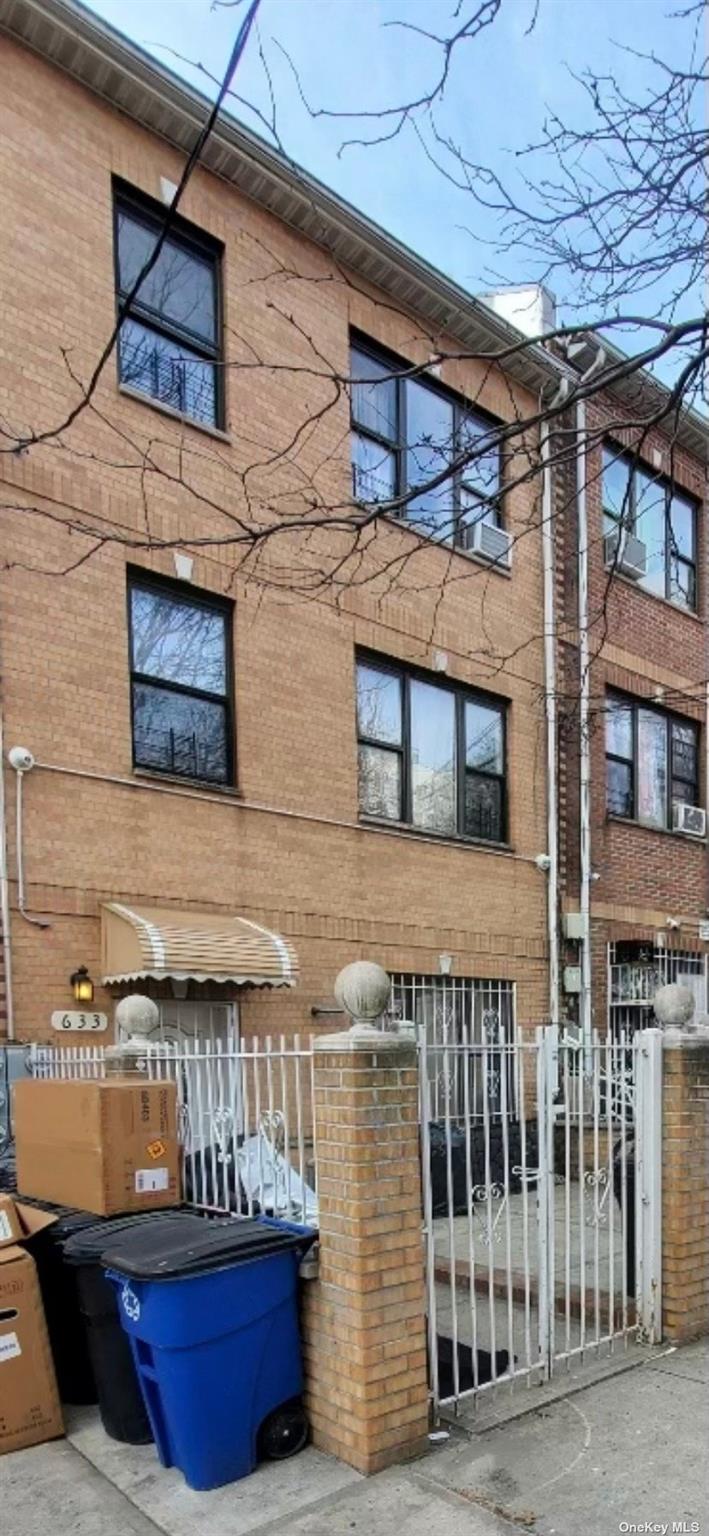 #3 photo, 633 Barretto Street, Bronx , NY 10474