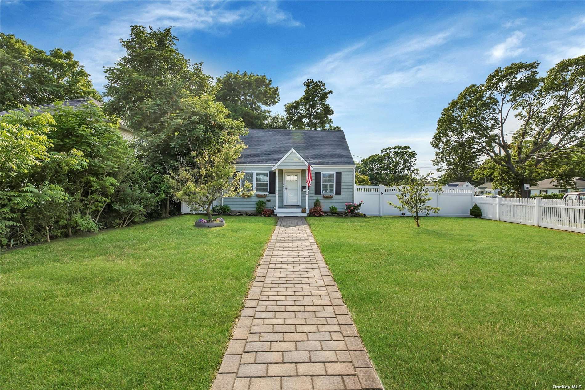 #1 photo, 314 Greeley Avenue, Sayville , NY 11782