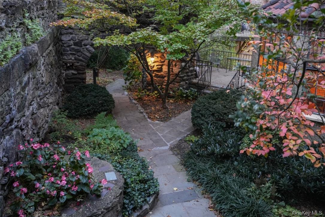 #12 photo, 2501 Palisade Avenue, ブロンクス区 Bronx , NY 10463