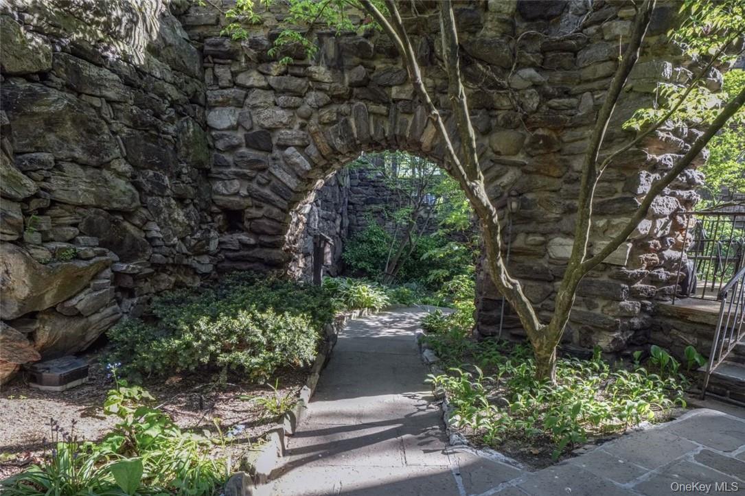 #13 photo, 2501 Palisade Avenue, ブロンクス区 Bronx , NY 10463