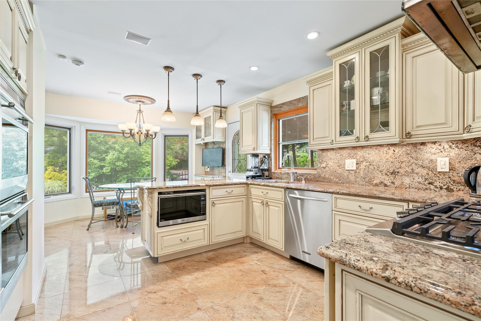 #11 photo, 21 Kodiak  Drive, ナッソー郡 Woodbury , NY 11797