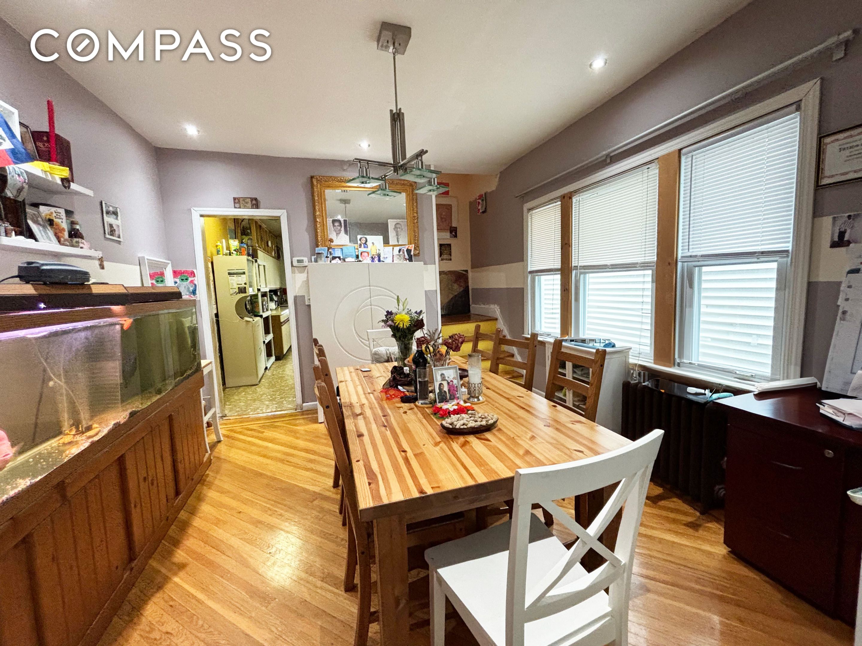 #3 photo, 1695 E 45th Street, ブルックリン区 Flatlands , NY 11234