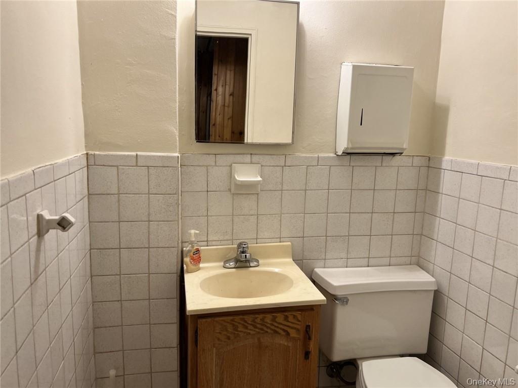 #13 photo, 25 Franklin Avenue, White Plains , NY 10601