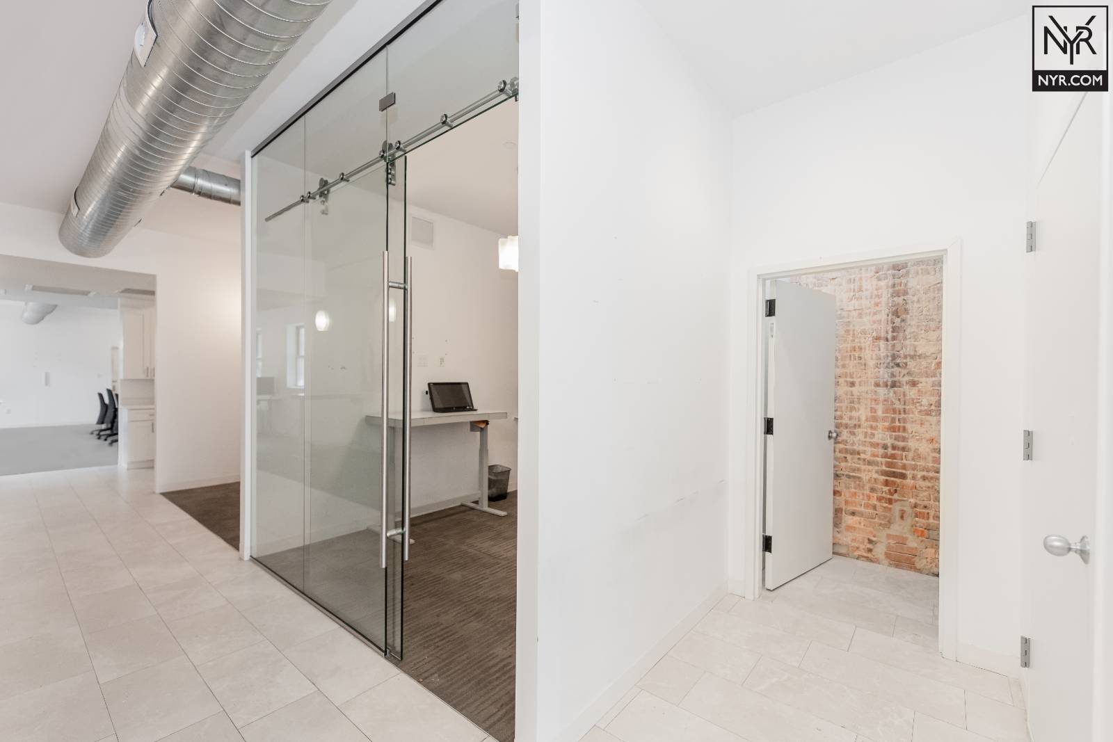 #11 photo, 1191 Bedford Avenue, #Retail / Office, ブルックリン区 Bedford-Stuyvesant , NY 11216