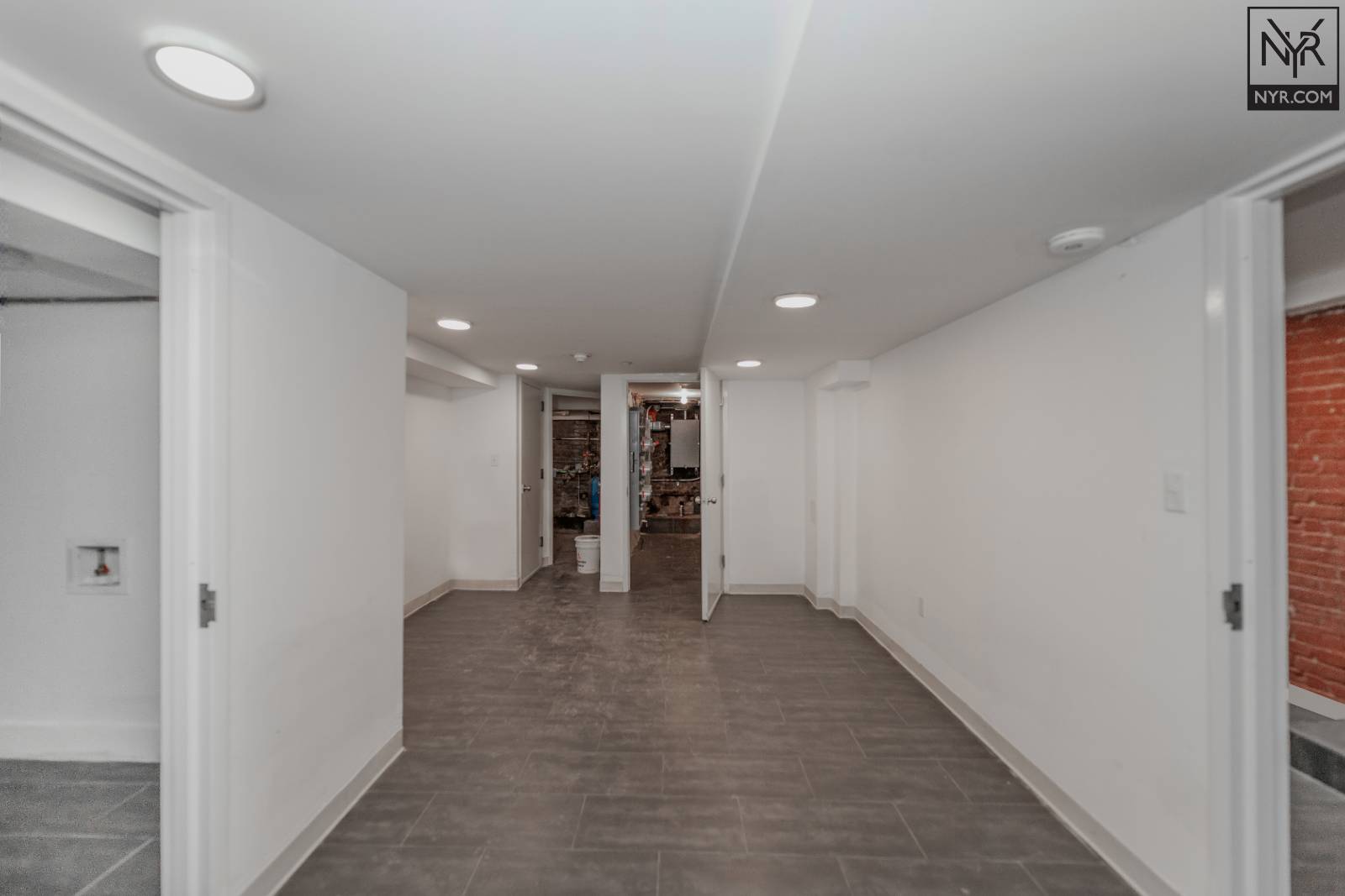 #14 photo, 1191 Bedford Avenue, #Retail / Office, ブルックリン区 Bedford-Stuyvesant , NY 11216