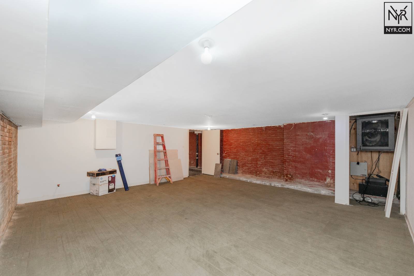 #15 photo, 1191 Bedford Avenue, #Retail / Office, ブルックリン区 Bedford-Stuyvesant , NY 11216